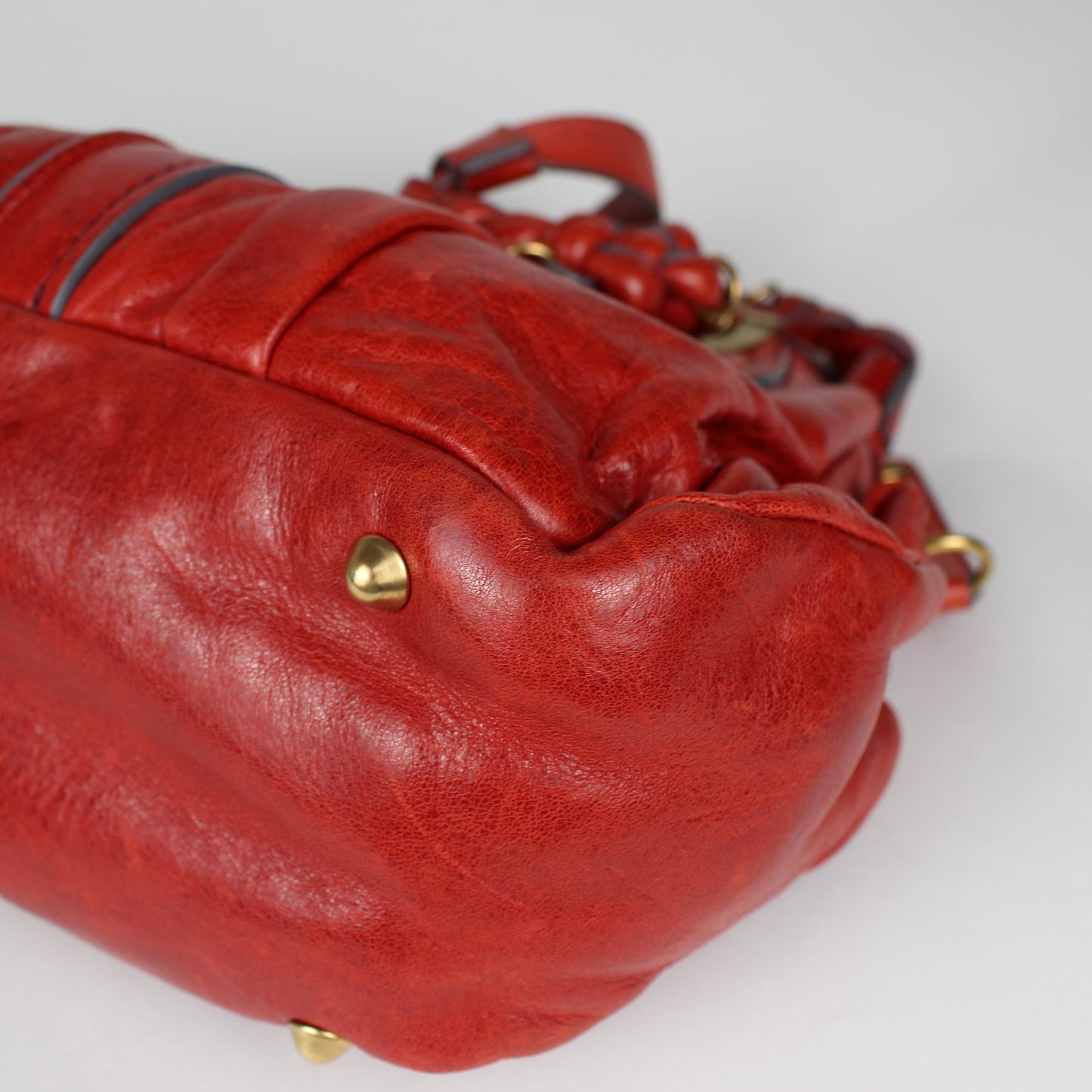 Chloé Heloise piel roja