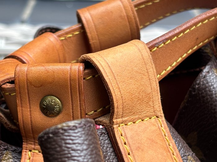 Louis Vuitton - Bolso de hombro Randonnee GM