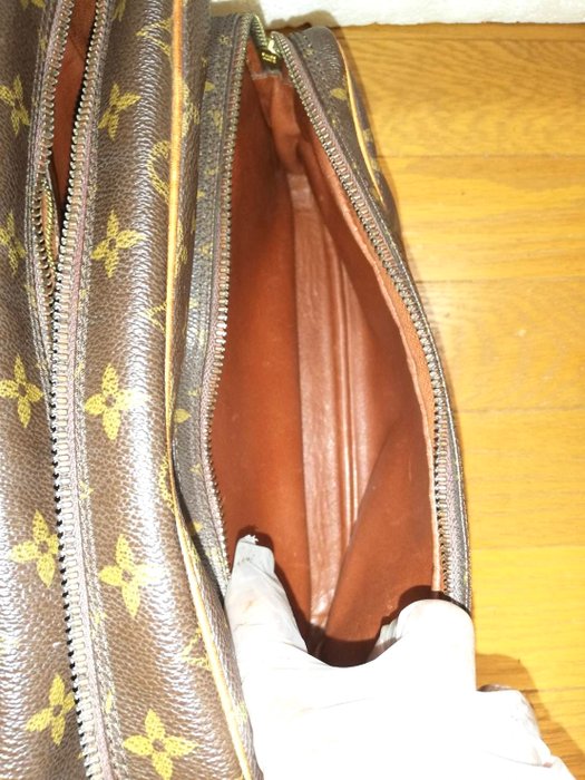 Bolso Louis Vuitton Nile