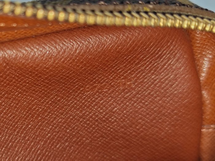 Louis Vuitton COMPIEGNE 23, Cartera de mano