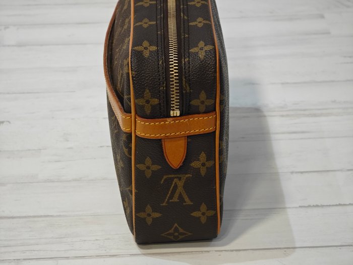 Louis Vuitton COMPIEGNE 23, Cartera de mano