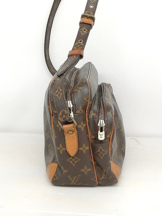 Bolso Louis Vuitton Nile