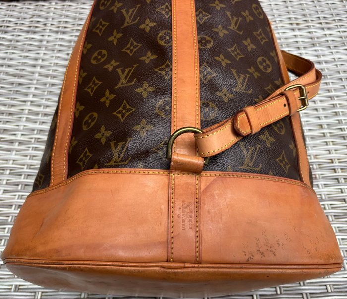Louis Vuitton - Bolso de hombro Randonnee GM
