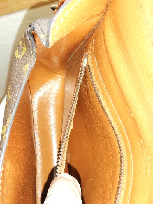 Louis Vuitton - Bolso Saint Cloud