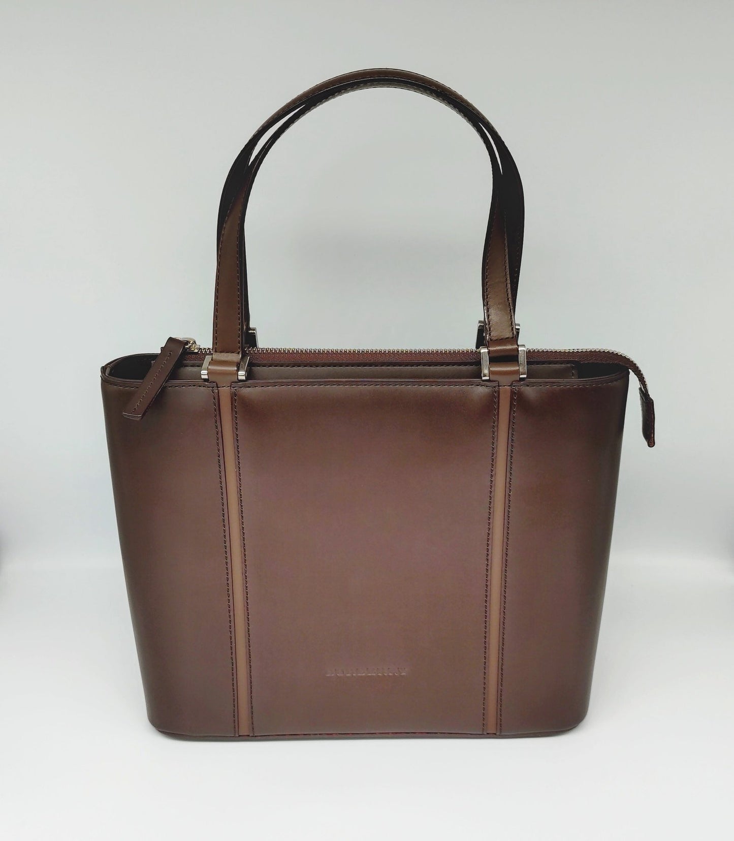 Burberry Tote cuero marrón