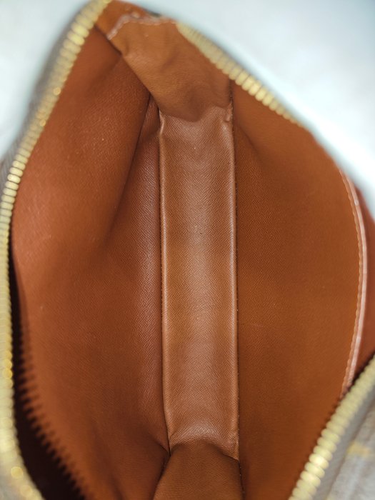 Louis Vuitton COMPIEGNE 23, Cartera de mano