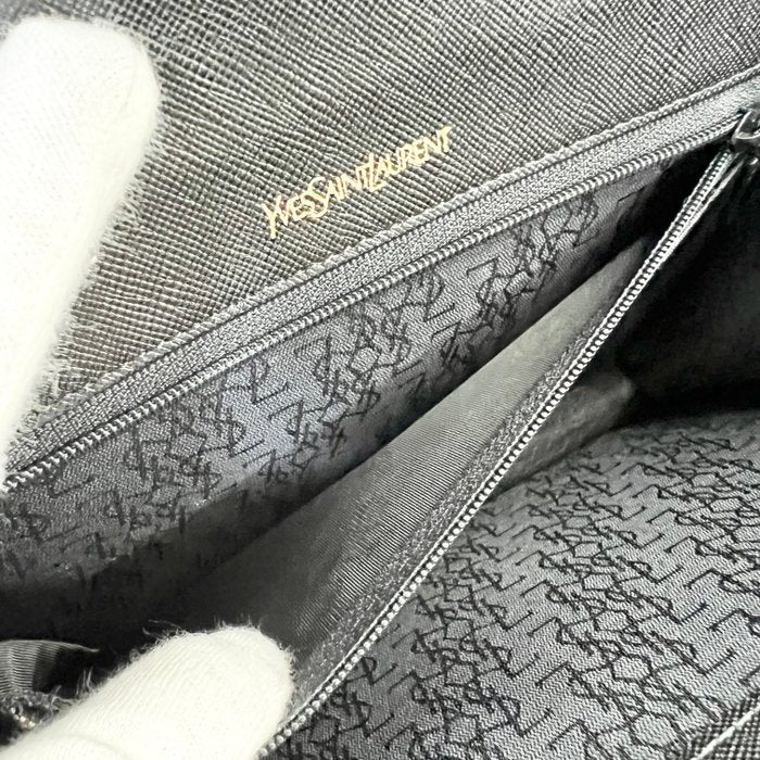 Yves Saint Laurent - Cartera de mano/clutch en cuero Saffiano