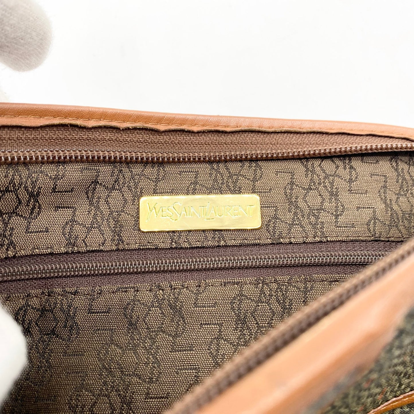 Yves Saint Laurent - Clutch bag