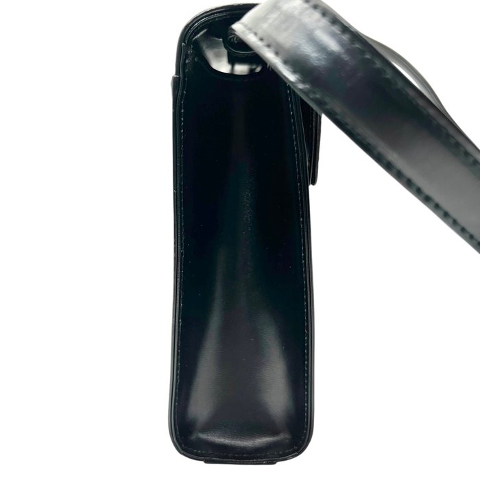 Yves Saint Laurent - Bolso de hombro de cuero negro