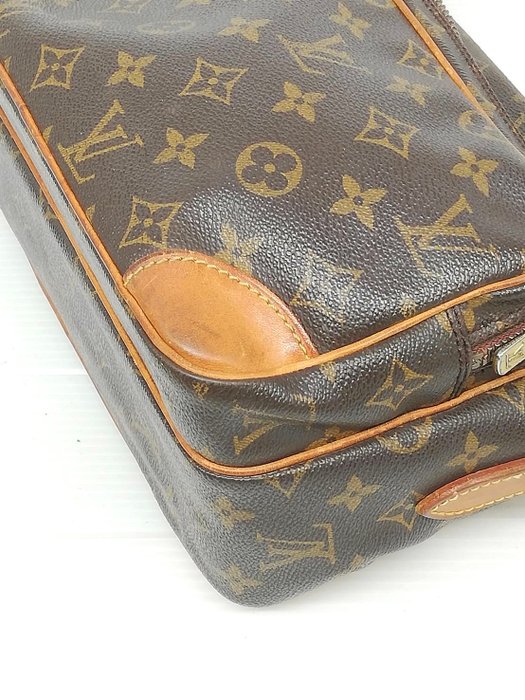 Bolso Louis Vuitton Nile