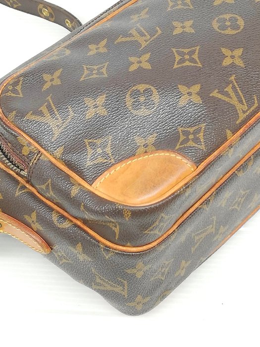 Bolso Louis Vuitton Nile