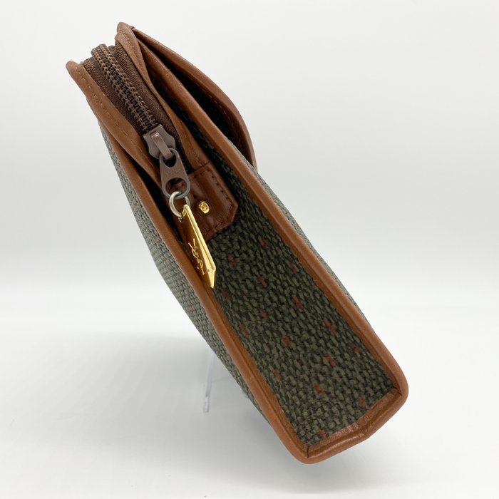Yves Saint Laurent - Clutch bag