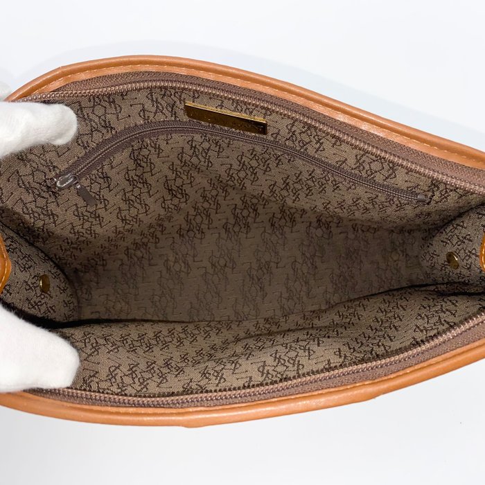 Yves Saint Laurent - Clutch bag